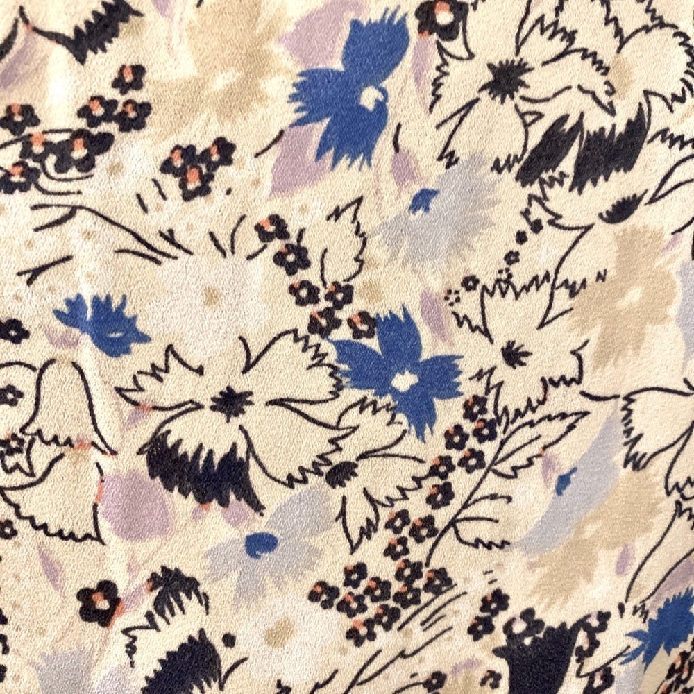 Gap | Tie Neck Flower Print Blouse - Picture 8 of 11